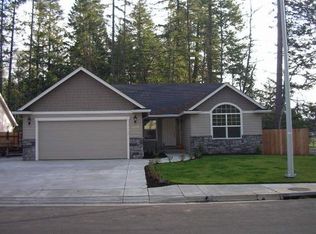 88093 Lindsay Ln, Veneta, OR 97487