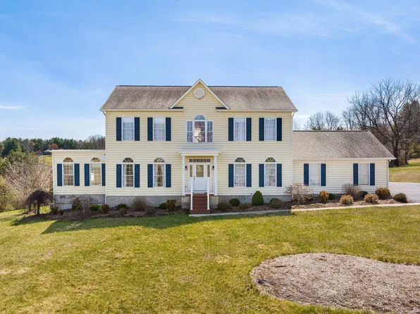 2178 Churchville Ave, Staunton, VA 24401