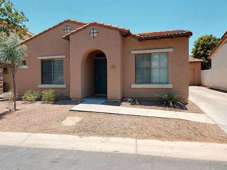 7637 E Billings St — Photo 3