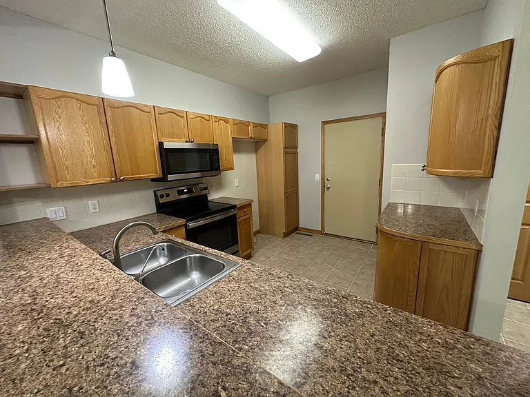 14398 Banyan Ln — Photo 12