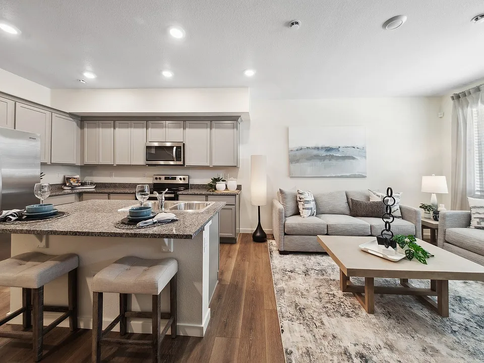 Creekside Townhomes Interior