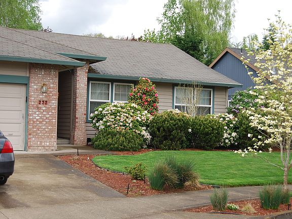 3rd image of 777 SE 61st Ave