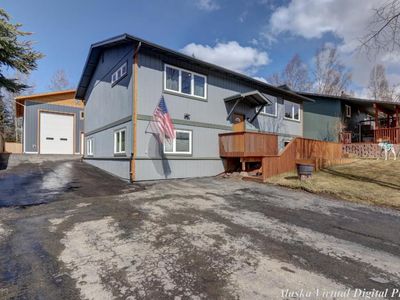 18749 1st St, Eagle River, AK, 99577