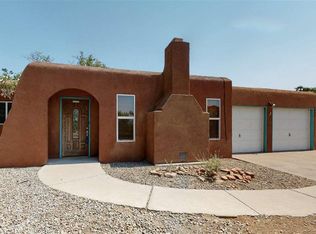 700 Oreja De Oro Dr SE, Rio Rancho, NM 87124