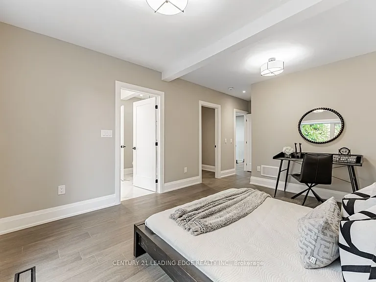 19 Donalda Cres #UPPER — Photo 25