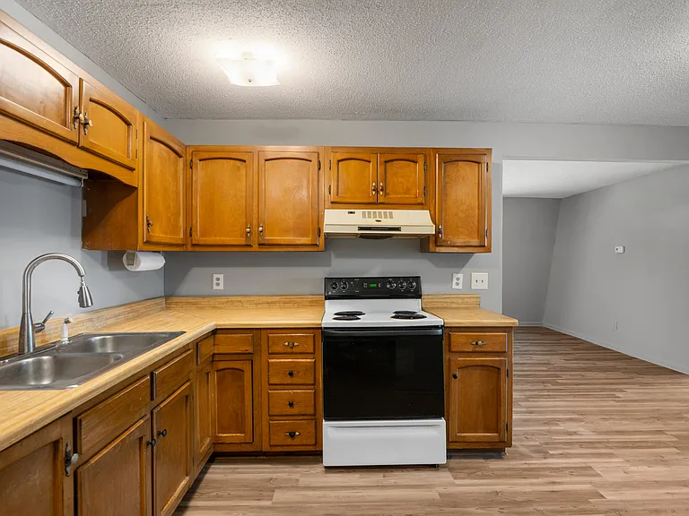 511 Poplar St #C — Photo 1