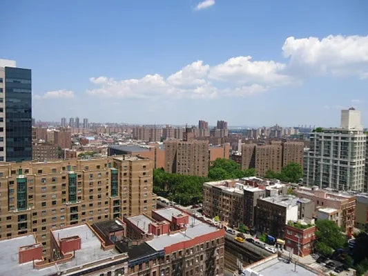 Rented by Mallan Real Estate Inc | media 32