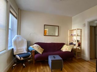 1355 Commonwealth Ave #7NGETKHUU, Allston, MA 02134