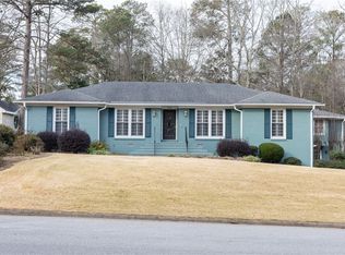 1102 Willow Run, Opelika, AL 36801