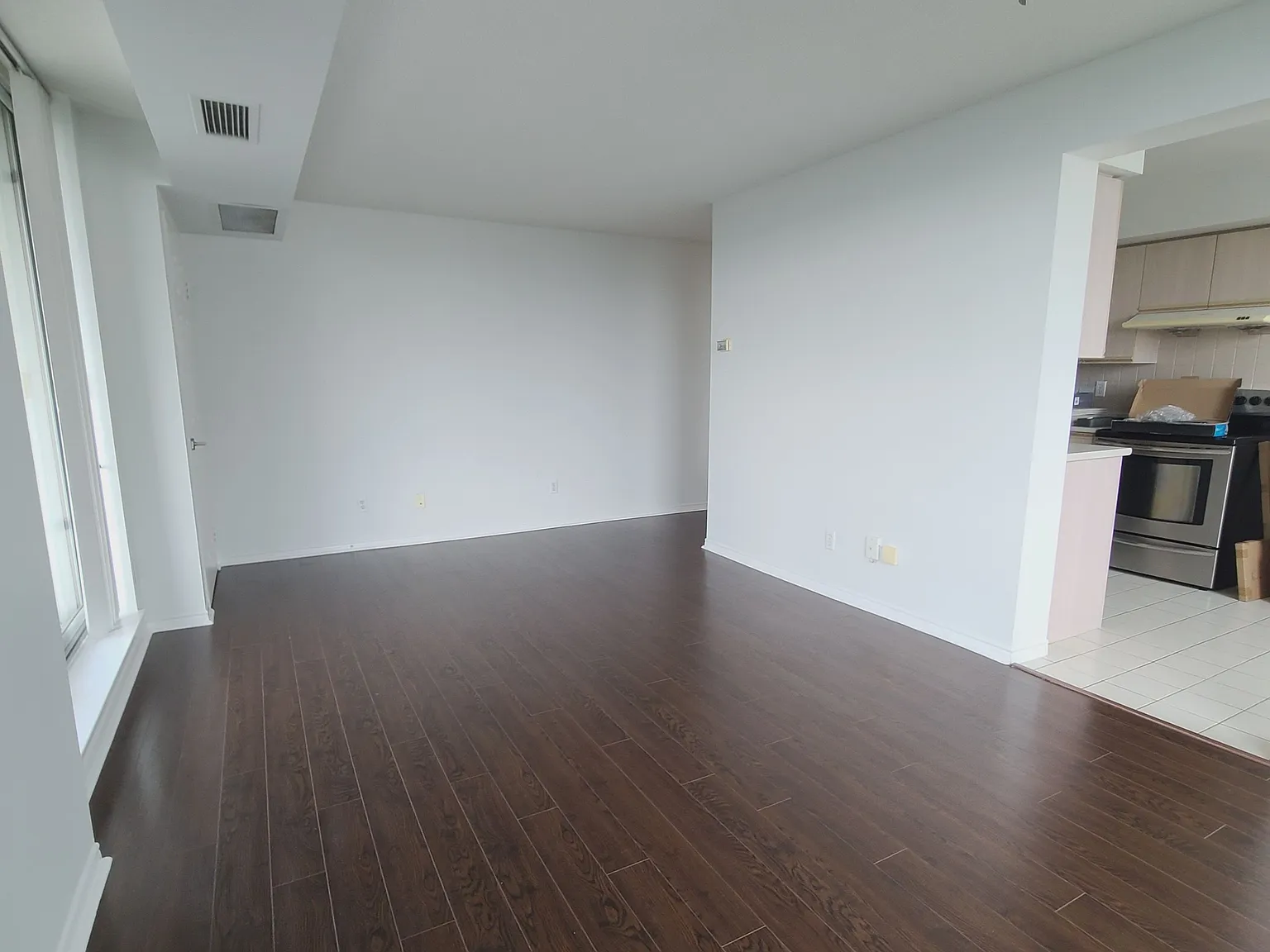2 bed, $2,900 — Photo 4