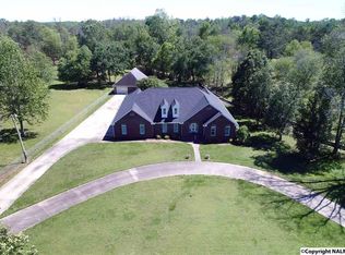 608 Campbell Rd, Grant, AL 35747