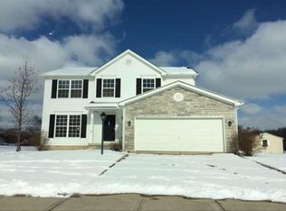 684 Brighton St, Pickerington, OH 43147