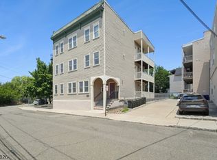 5 Grant St APT 1F, Montclair, NJ 07042