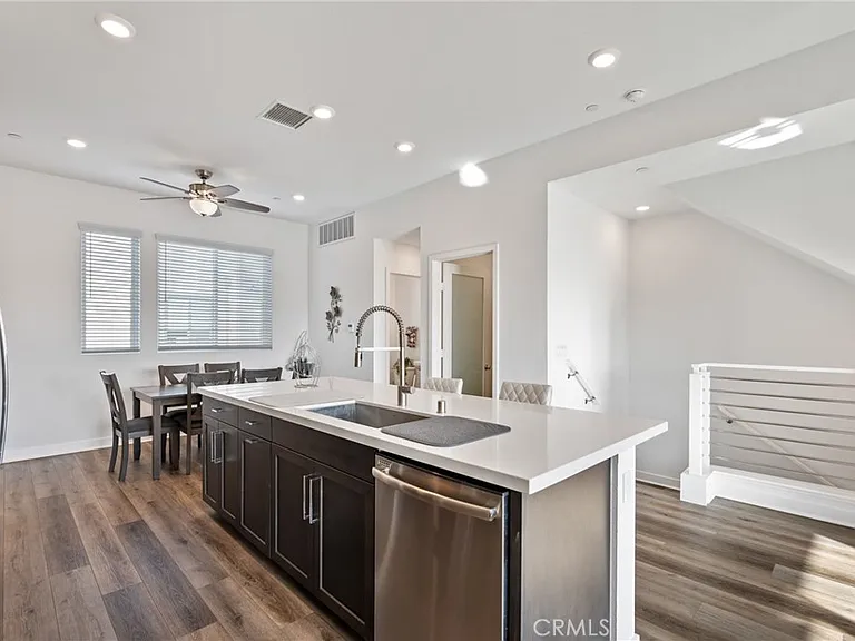 277 Dockside Ln — Photo 18