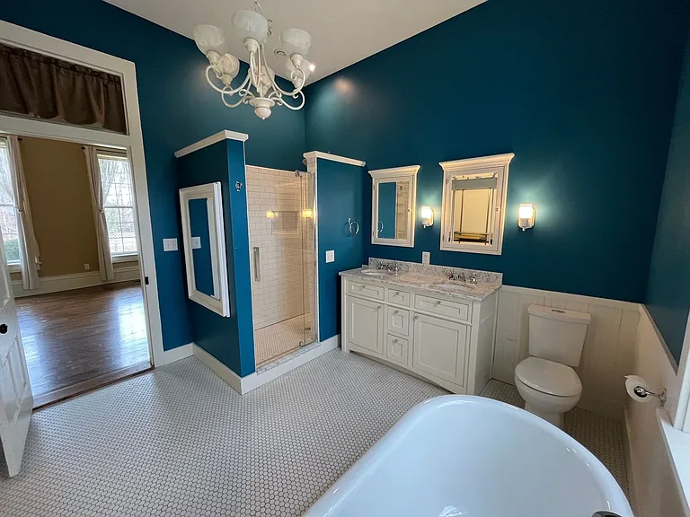 348 S Morton St — Photo 10