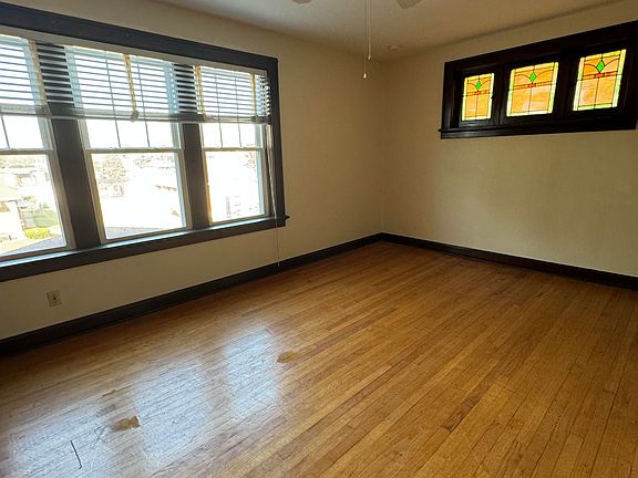3rd image of 4258 Sacramento Ave #2