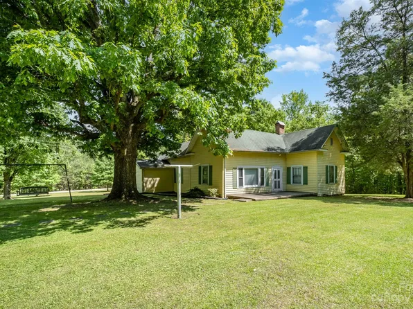 670 Barringer St, Salisbury, NC 28146