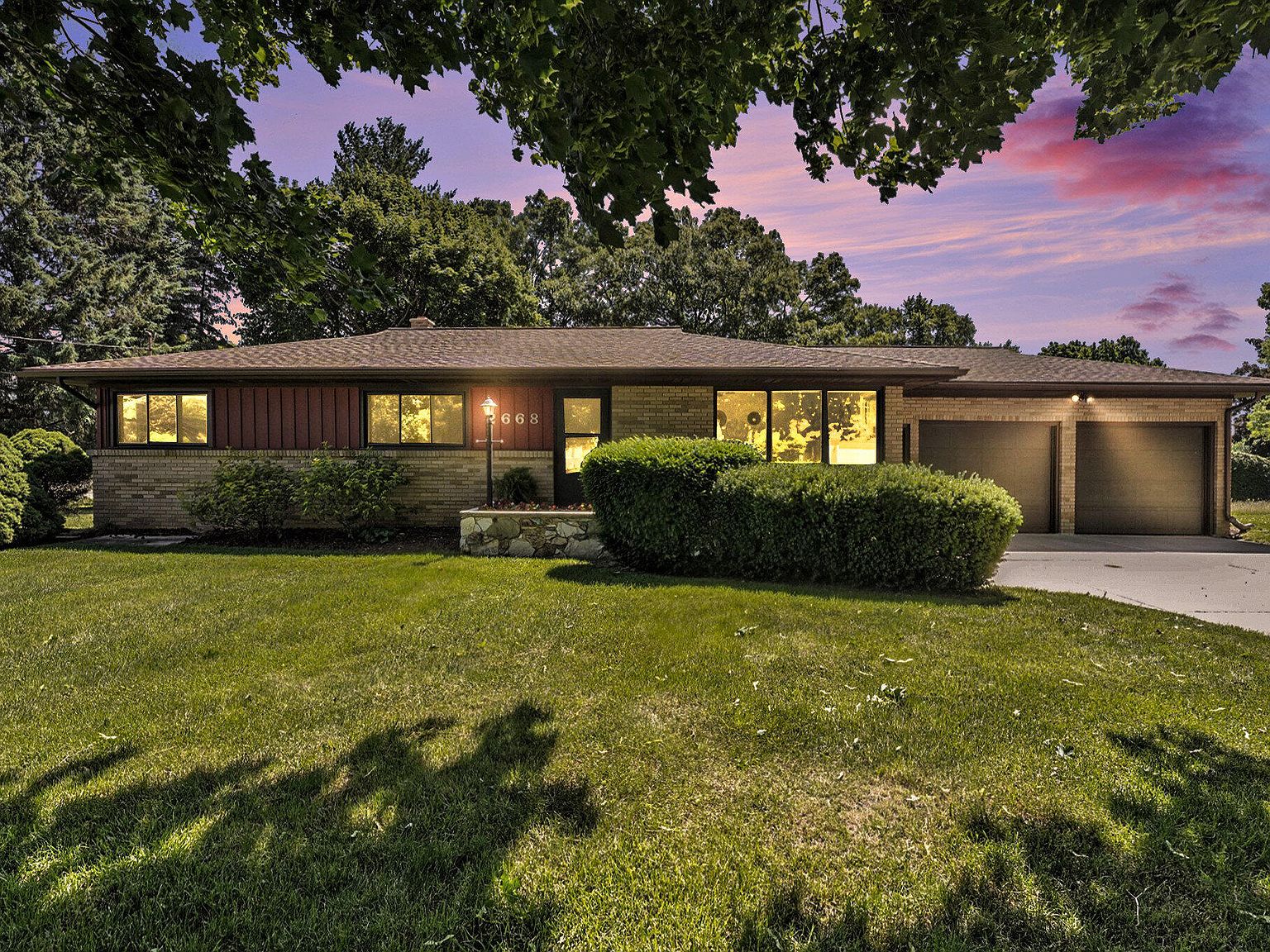 2668 Leffingwell Ave NE, Grand Rapids, MI 49525 Zillow
