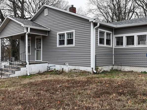 1404 High Street, Cassville, MO 65625