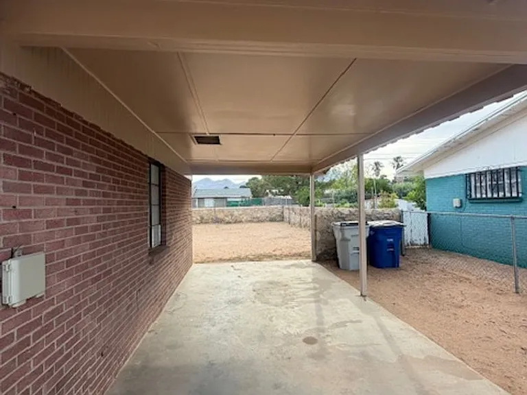 9523 Charleston St — Photo 19