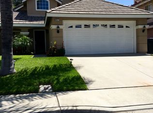 8075 San Tropez Ct, Fontana, CA 92336