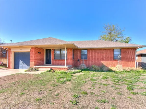 107 Spruce Ave, Yukon, OK 73099
