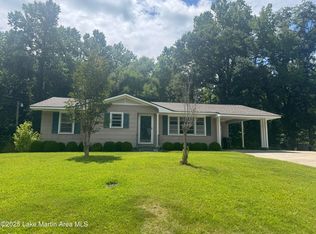 189 Windsor Dr, Alexander City, AL 35010