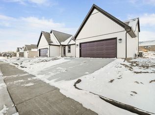 388 Lilac Ln #12, Stoughton, WI 53589