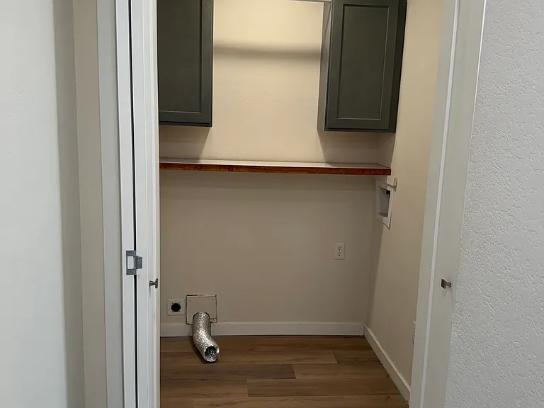 525 N Midland Ave #3 — Photo 2