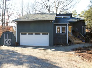 102 Riverdale Ln, Locust Grove, VA 22508