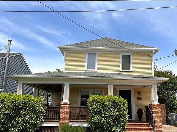 208 E Custis Ave