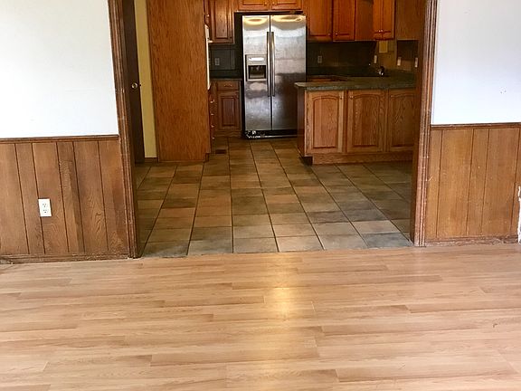 2nd image of 7433 NW 7th St