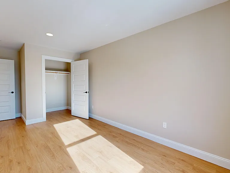 Bedroom #1