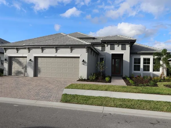 6133 Lungo Lago Dr, Sarasota, FL 34241