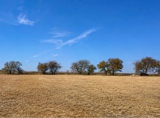 4411 Hcr, Grandview, TX 76050