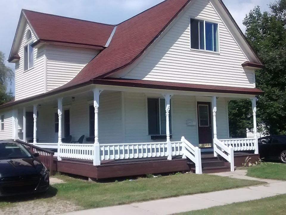 1st image of 742 Garden Ave