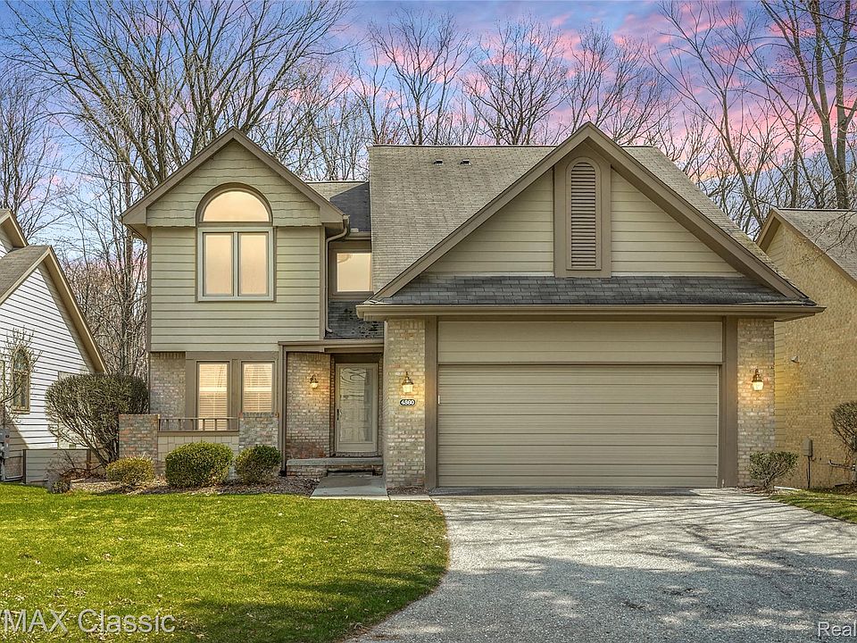 1st image of 4860 Pelican Way
