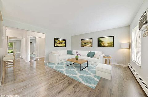 2nd image of 1501 E Churchill Dr APT 102