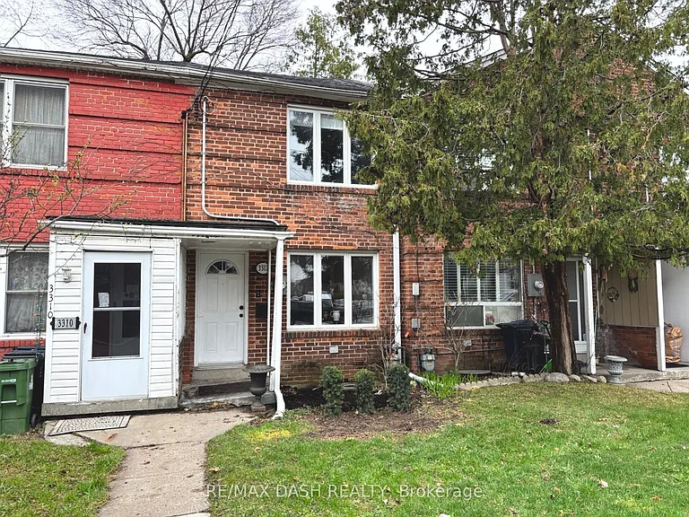 3312 Bathurst St — Photo 25