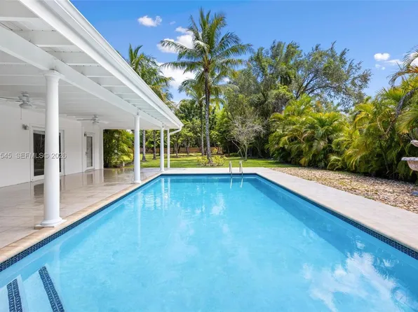 8030 SW 120th St, Pinecrest, FL 33156