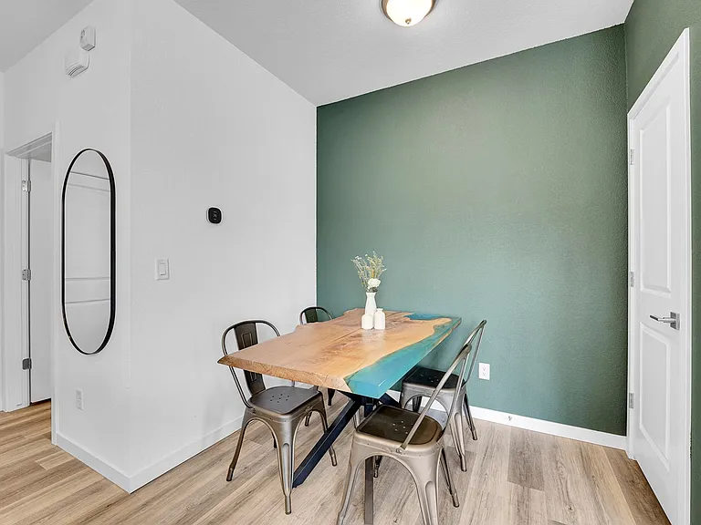 9719 Browns Peak Cir — Photo 11