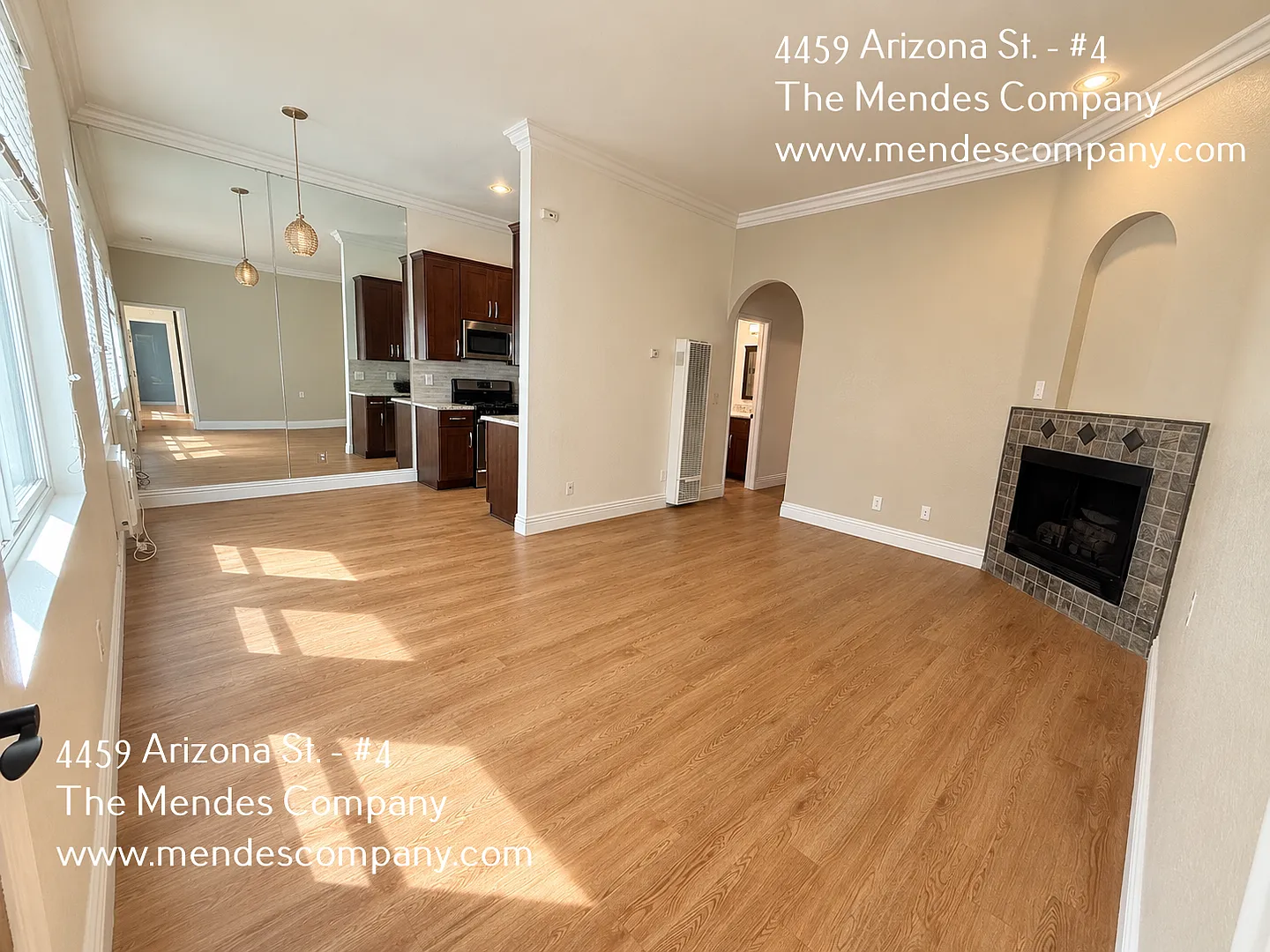 Warm and Welcoming 3bed/2 bath Apartment Home with Garage and In Unit Laundry in University Heigh... — Photo 3