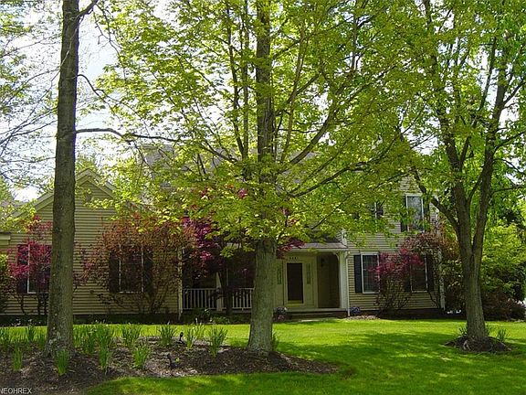 2nd image of 5881 Londonairy Blvd