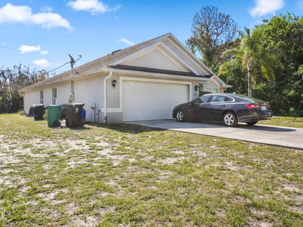 609 NW Cardinal Drive, Port St Lucie, FL 34983
