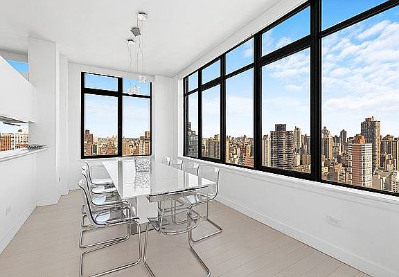 3rd image of 422 E 72nd St APT 35A