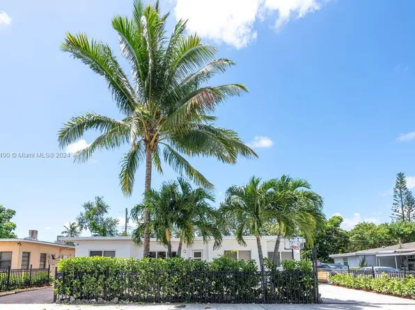 218 NE 111th St, Miami, FL 33161