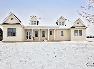 4901 Patty Ln, Ringwood, IL