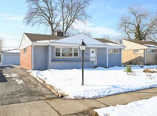 7305 Arcadia St, Morton Grove, IL