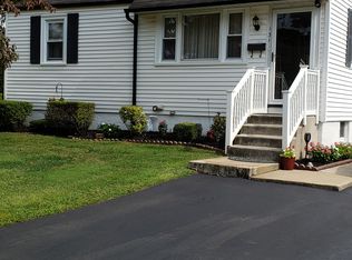 131 Barren Rd, Newtown Square, PA 19073