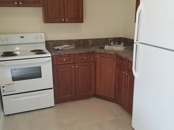 1140 NE 5th Ave, 1140 NE 5th Ave APT 2, Fort Lauderdale, FL 33304